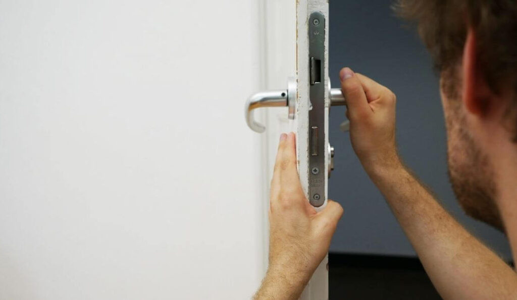 Insider Secrets Before You Call That Key Hero